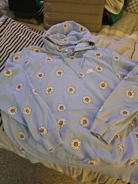 Nike Light Blue Daisy Print Pullover Hoodie